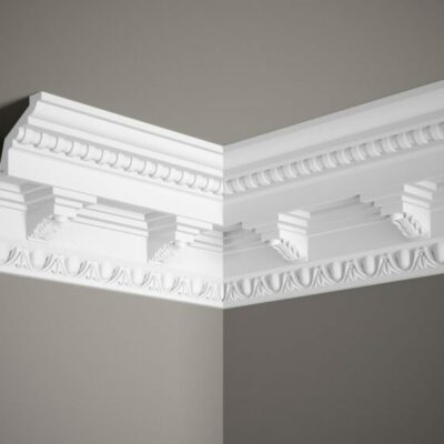 Karnīzes ar ornamentiem